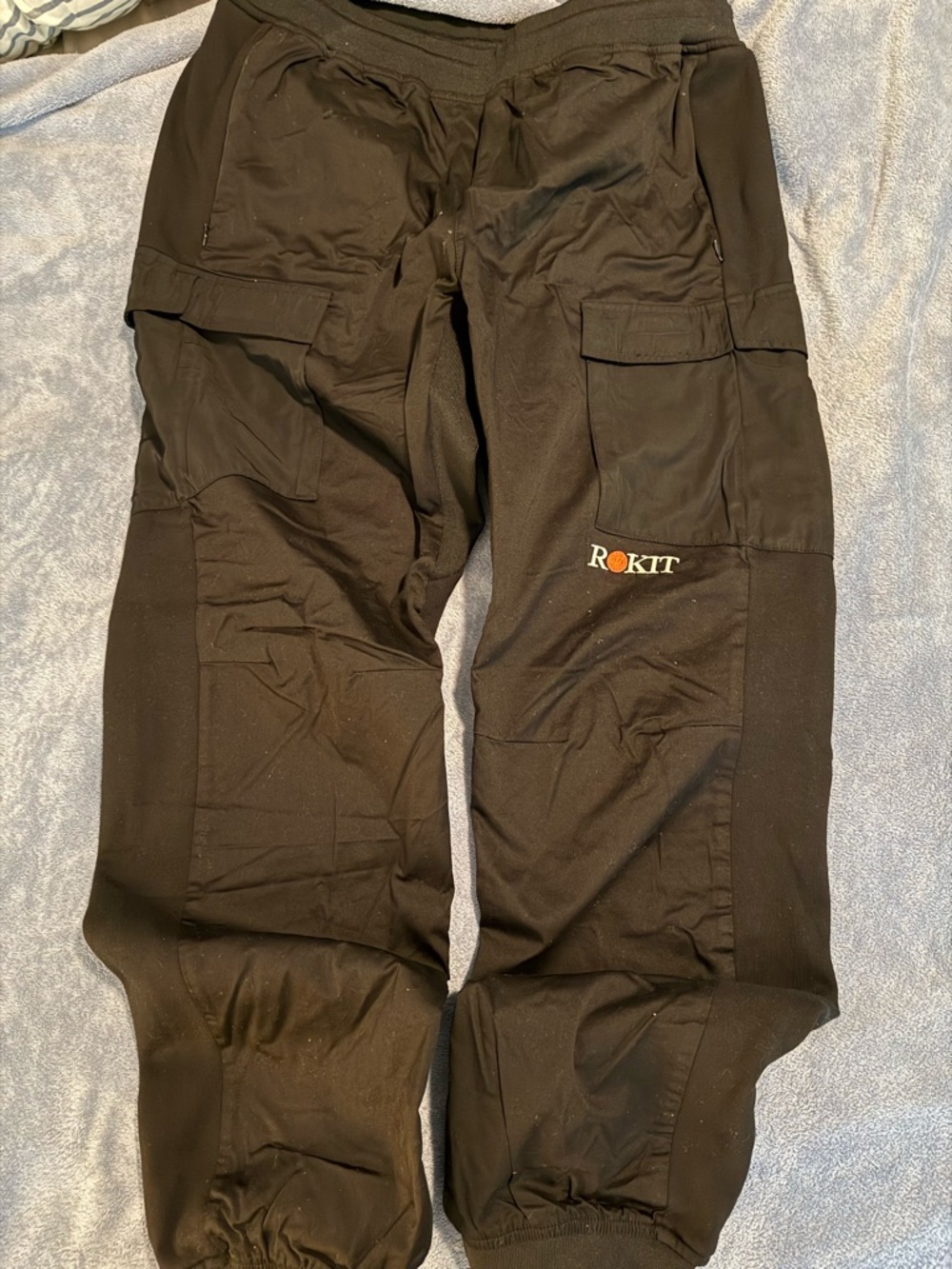 Black Men's Cargo Jogger pants made by Rokit skateboard xl